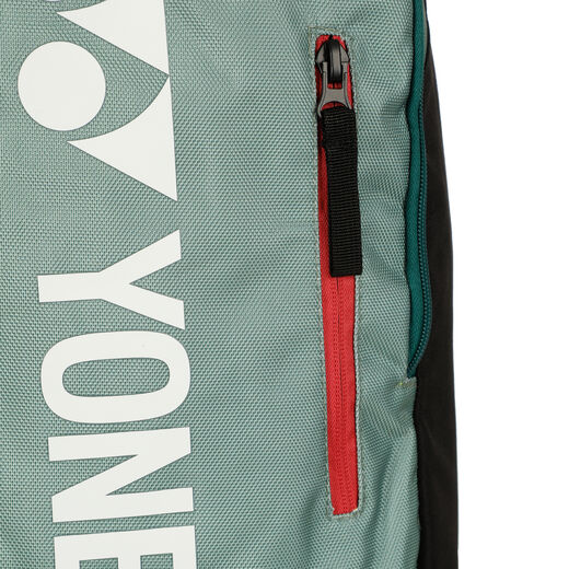 Yonex